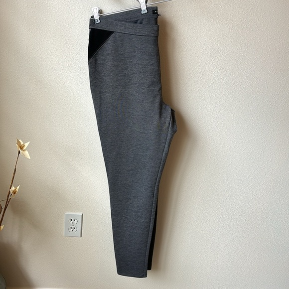 Metaphor gray pant - Picture 2 of 6